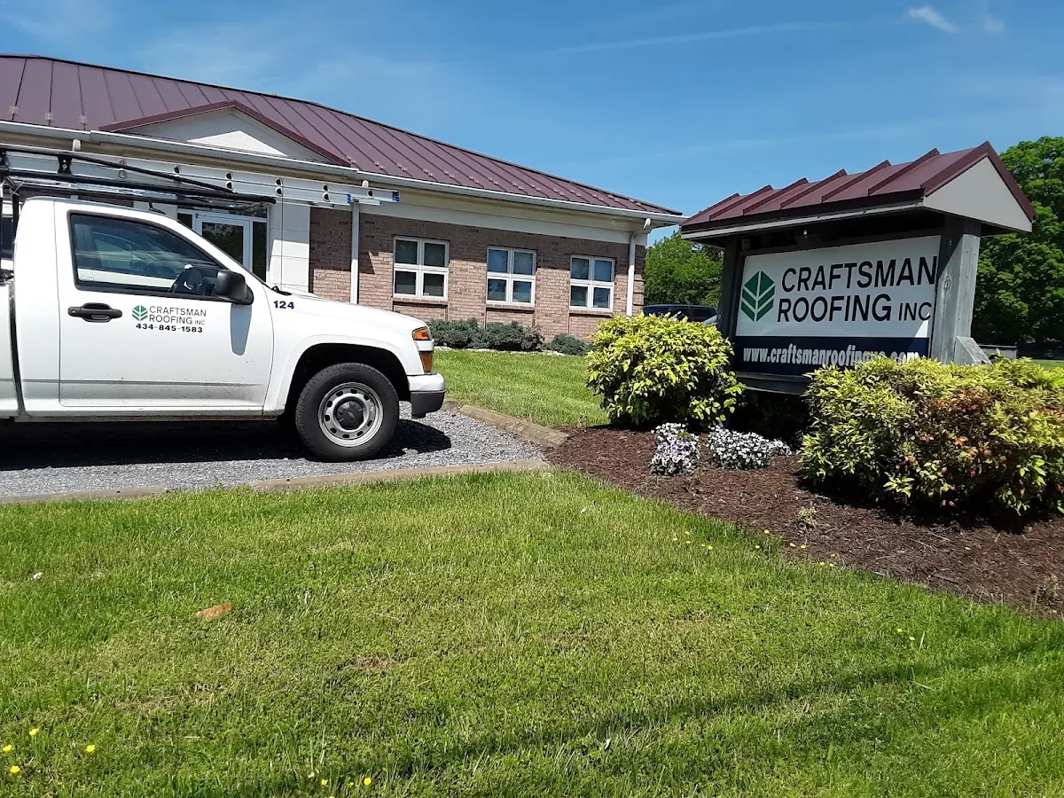 Quality Gutter & Downspout Repair by experienced craftsmen in Highlands of Olney